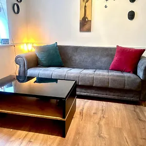 Apartment Guest, Dublin